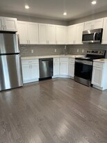 328 Bank St in Harwich, MA - Building Photo