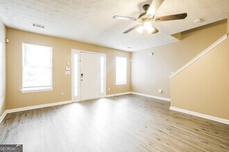 2862 Vining Ridge Terrace in Decatur, GA - Building Photo - Building Photo