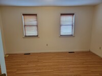 1294-201 Bloom Rd, Unit Apt101 photo'