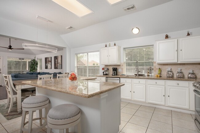 property at 1828 Barretts Glen Dr