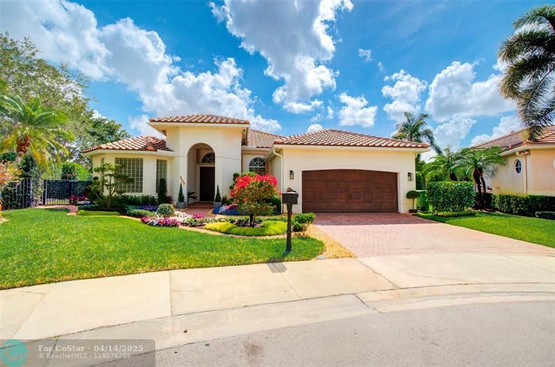2563 Jardin Ln in Weston, FL - Building Photo