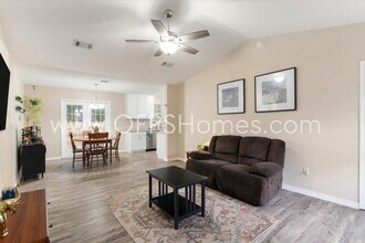 2352 Susan Dr in Crestview, FL - Building Photo - Building Photo