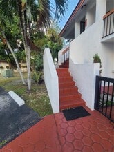 7565 SW 153rd Ct in Miami, FL - Building Photo - Building Photo