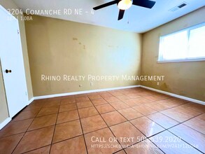 3204 Comanche Rd NE in Albuquerque, NM - Building Photo - Building Photo