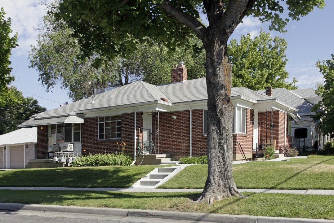 1030 S 400 E in Salt Lake City, UT - Building Photo