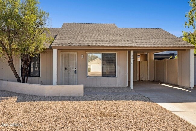 property at 7027 S 40th Pl