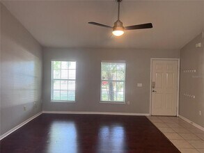 319 Velveteen Pl in Chuluota, FL - Building Photo - Building Photo