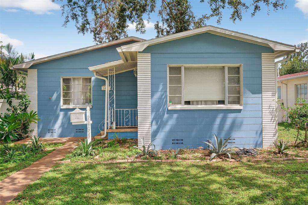 2491 35th Ave N in St. Petersburg, FL - Building Photo