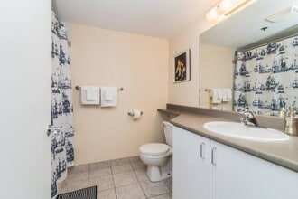 1255 Rue De Bullion, Unit SI ID1261832P in Montréal, QC - Building Photo - Building Photo