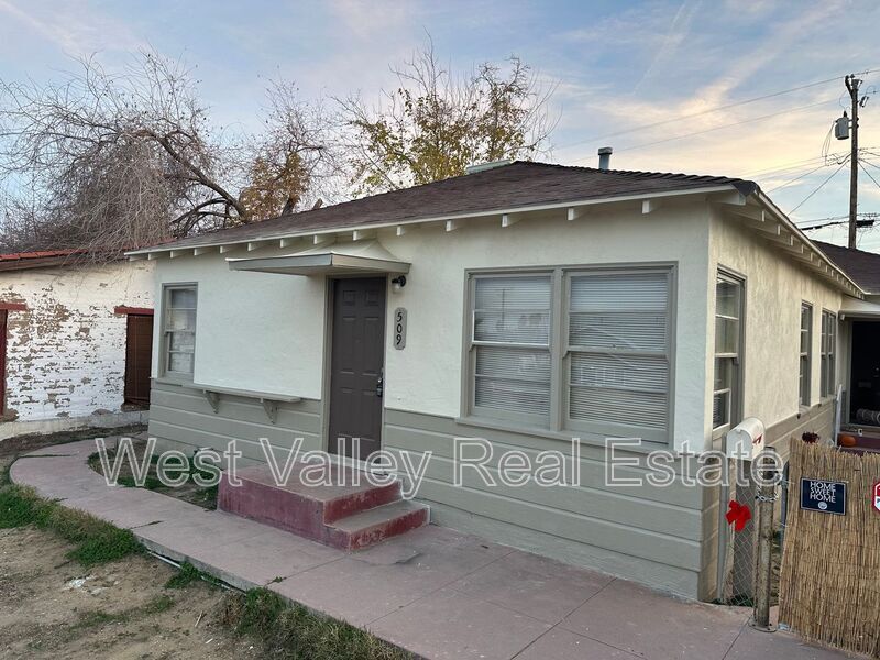 509 Philippine St in Taft, CA - Building Photo