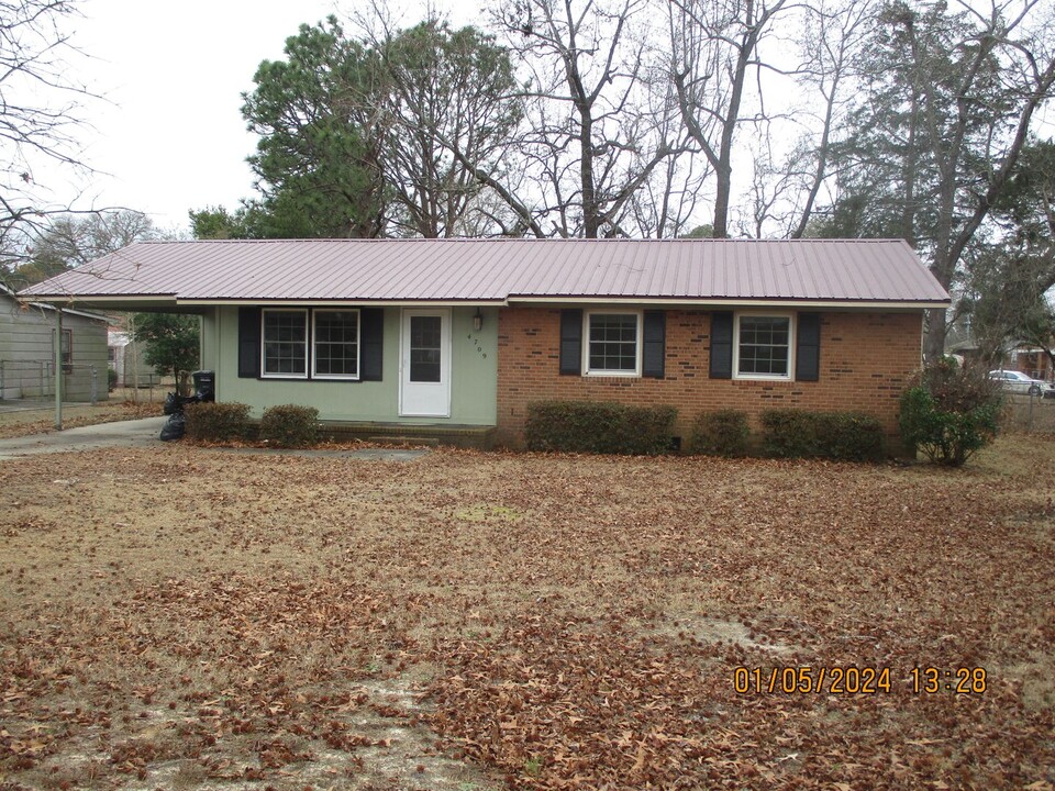 4709 Needham Dr in Fayetteville, NC - Building Photo