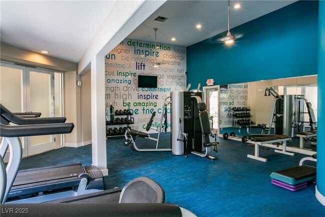 2675 Windmill Pkwy in Henderson, NV - Building Photo - Building Photo