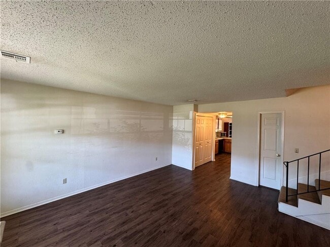property at 321 S 11th Pl
