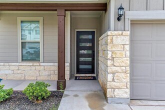 469 Grace Lilly Dr in Buda, TX - Building Photo - Building Photo