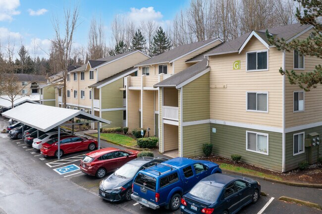 Peloton Apartments in Redmond, WA - Foto de edificio - Building Photo