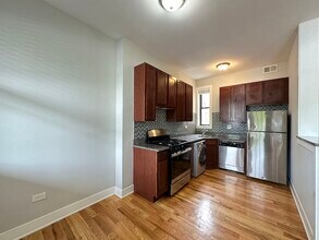 345 Park Ave, Unit J03W in Glencoe, IL - Foto de edificio - Building Photo