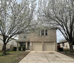 224 San Felipe Dr in Kyle, TX - Building Photo