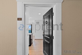 6400 Christie Ave in Emeryville, CA - Building Photo - Building Photo