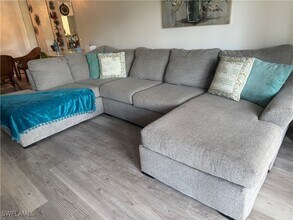 5535 Rattlesnake Hammock Rd in Naples, FL - Building Photo - Building Photo