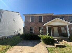 2708 Hayden Park Ln in Lexington, KY - Building Photo