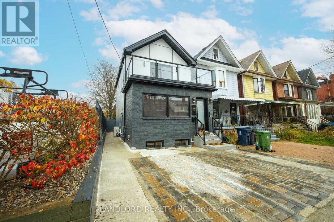 17 Ferrier Ave in Toronto, ON - Building Photo