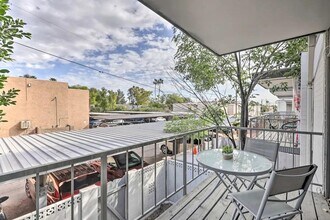 7720 E Heatherbrae Ave in Scottsdale, AZ - Foto de edificio - Building Photo