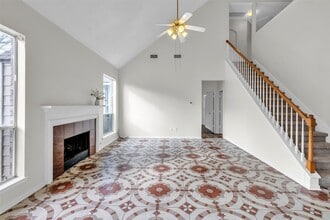 17611 Magnolia Cir in Richmond, TX - Foto de edificio - Building Photo