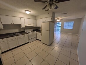 757 Lunar Lake Cir in Cocoa, FL - Building Photo - Building Photo