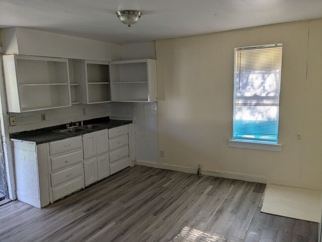 309 W Avenue P in Temple, TX - Building Photo - Building Photo