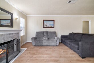 11050 Keswick St in Los Angeles, CA - Building Photo - Building Photo