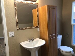 1842 Roe Ave, Unit 1842 Roe Avenue in Racine, WI - Building Photo - Building Photo