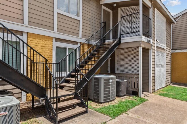 12527 Ashford Meadow Dr photo'