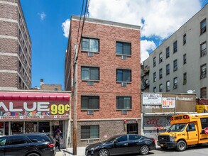 111 E 183rd St in Bronx, NY - Building Photo - Building Photo