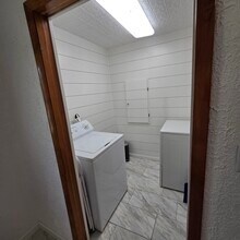 1303 Millpoint Rd in East Peoria, IL - Building Photo - Building Photo