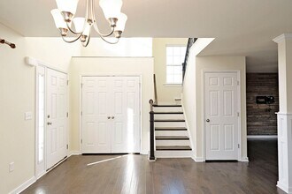 115 Reedy Creek Rd in Louisa, VA - Building Photo - Building Photo