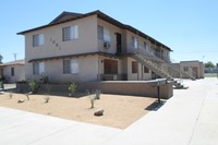 1081 E Morton Pl in Hemet, CA - Building Photo - Building Photo