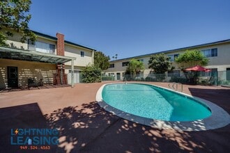 5132 Yarmouth Ave in Los Angeles, CA - Building Photo - Building Photo