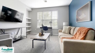 302 Constitution Ave in Bayonne, NJ - Building Photo - Building Photo