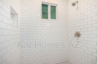 5107 N 28th Dr in Phoenix, AZ - Building Photo - Building Photo