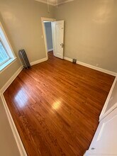 7819 S Cornell Ave in Chicago, IL - Building Photo - Building Photo