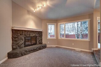 2931 Brookridge Cir in Anchorage, AK - Foto de edificio - Building Photo