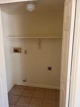 2536 N Corinthian Garden Dr, Unit Corinthian gardens in Nogales, AZ - Foto de edificio - Building Photo