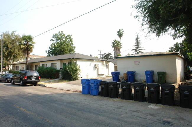 5170 Columbus Ave in Sherman Oaks, CA - Building Photo - Building Photo