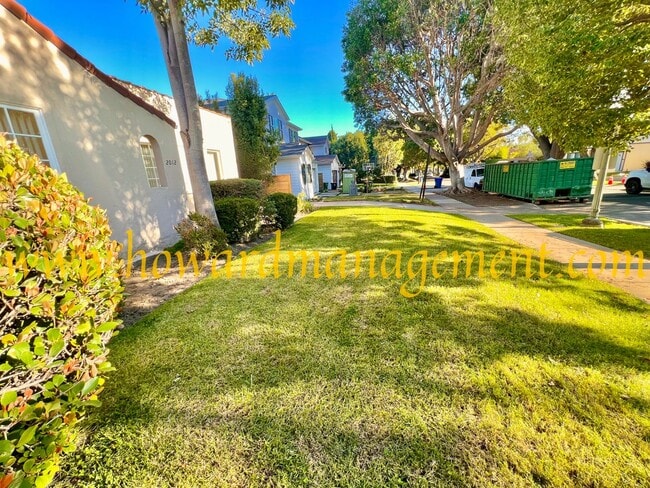 2012 Camden Ave in Los Angeles, CA - Building Photo - Building Photo