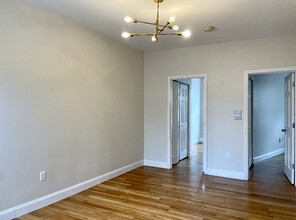 13 Anderson St, Unit PH in Boston, MA - Building Photo - Building Photo