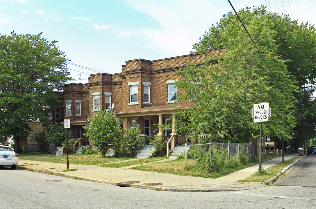 9000 Denison Ave in Cleveland, OH - Building Photo