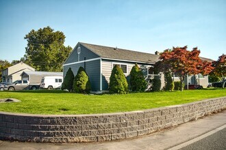 1124-1126 McPherson Ave in Richland, WA - Foto de edificio - Building Photo