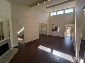 3109 Evening Way in San Diego, CA - Building Photo - Building Photo