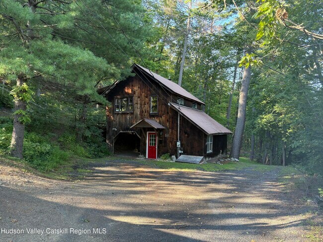 property at 21 Jackson Hill Rd