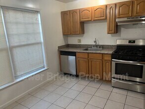 2841 Taft St in Sacramento, CA - Building Photo - Building Photo